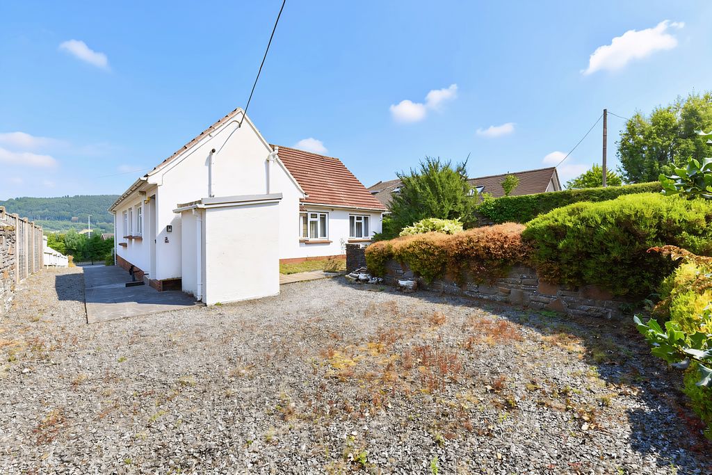 Rear Elevation- click for photo gallery